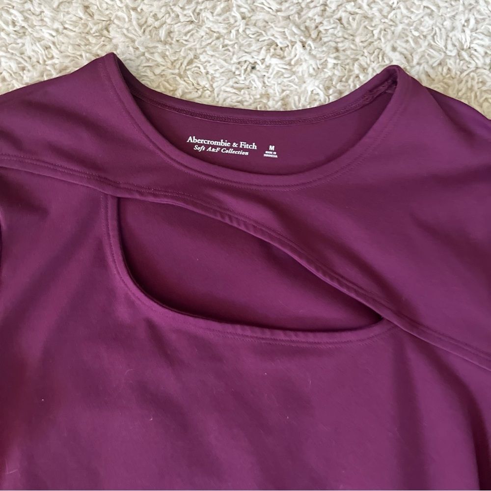 Abercrombie Soft AF Collection maroon cut out long sleeve bodysuit size medium